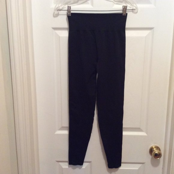 PINK Victoria's Secret Pants - Sale! Pink Victoria's Secret Seamless Leggings S Black